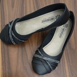 Women's Black Flats